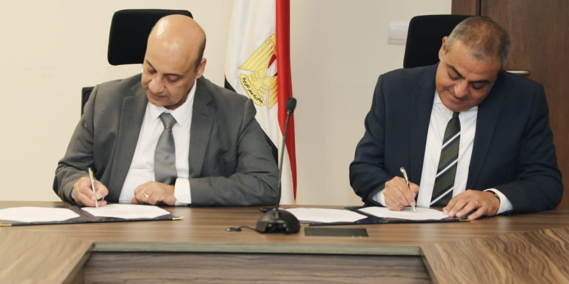 أسمنت سينا توقع بروتوكول مع وزارة التربية والتعليم لتأهيل كوادر متخصصة في صناعة الأسمنت