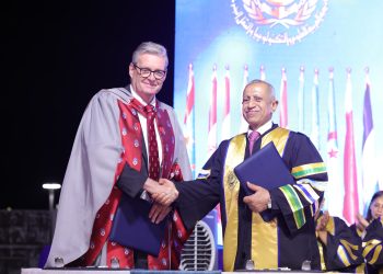 «الأكاديمية العربية» توقع اتفاقية «الدرجة المزدوجة» مع جامعة «لانكشاير» البريطانية