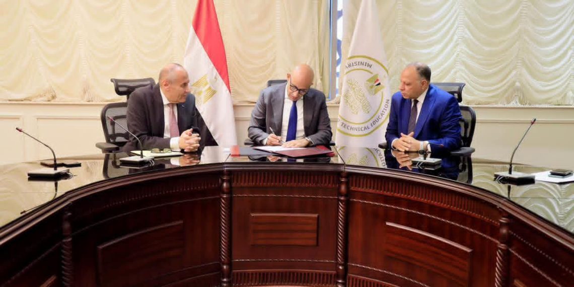 وزير التعليم يعتمد نتيجة الدور الثاني للثانوية العامة بنسبة نجاح 92.2%