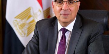 سويلم يتابع تطوير مصانع مواسير الصرف المغطى