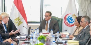 وزير الصحة يبحث التعاون مع IQVIA