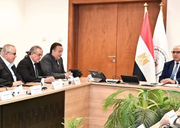 وزير الري ونقيب المهندسين يبحثان دعم المهندسين وتعزيز التعاون المشترك