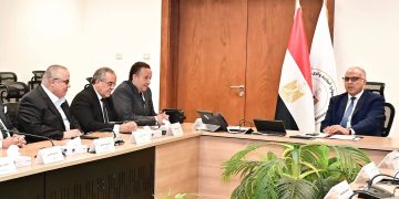 وزير الري ونقيب المهندسين يبحثان دعم المهندسين وتعزيز التعاون المشترك
