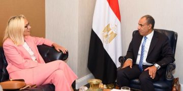 عبد العاطي يبحث مع سيجريد كاج تطورات الشرق الأوسط