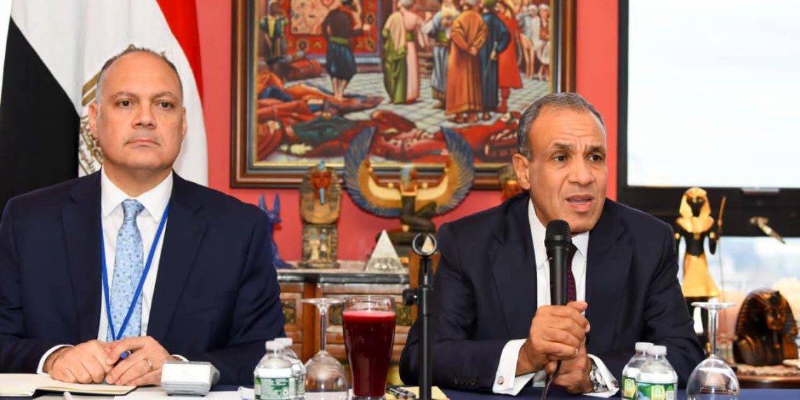 وزير الخارجية يلتقي الجالية المصرية في نيويورك
