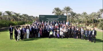 البنك الأهلي يطلق «دليل أكسفورد للاقتصاد المصري» بالتعاون مع بنك مصر والجامعة الأمريكية