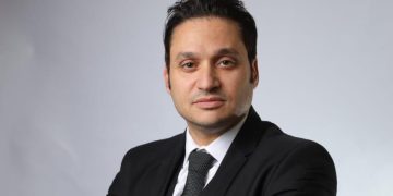 إيهاب عمر: السوق العقاري يحتاج آليات للتخارج وإعادة تدوير الوحدات قبل التعثر