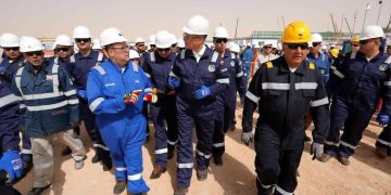 بدء تشغيل المرحلة الثانية من مشروع مليحة للغاز بالصحراء الغربية