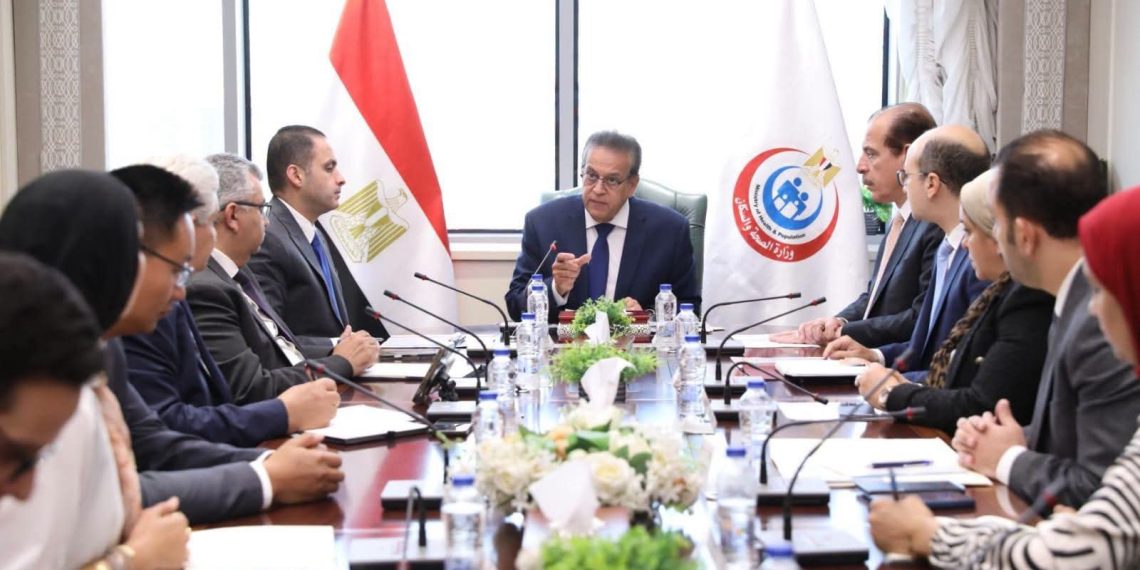 الصحة تبحث مع هواوي تطوير التشخيص الرقمي للأمراض والأورام