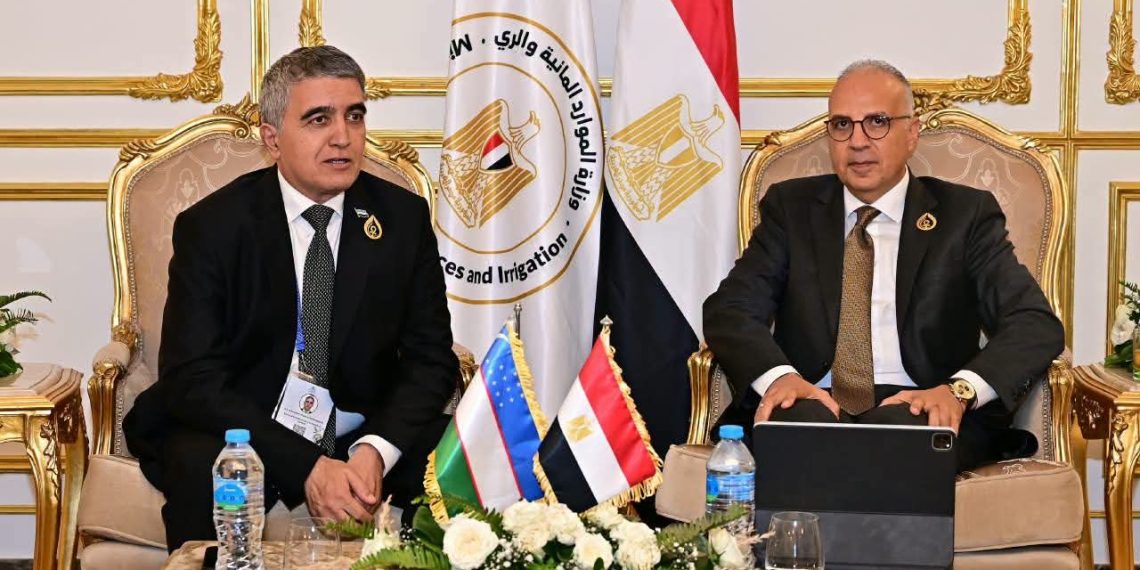 سويلم يبحث مع وزير الموارد المائية الأوزبكي تعزيز التعاون في الإدارة الذكية للمياه