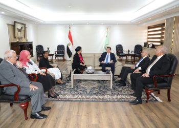 مصر تبحث استعدادات استضافة مؤتمر مكافحة التصحر COP18