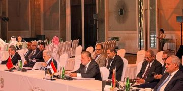 محافظ البنك المركزي: 4.33 تريليون جنيه معاملات إنستاباي بنهاية يونيو
