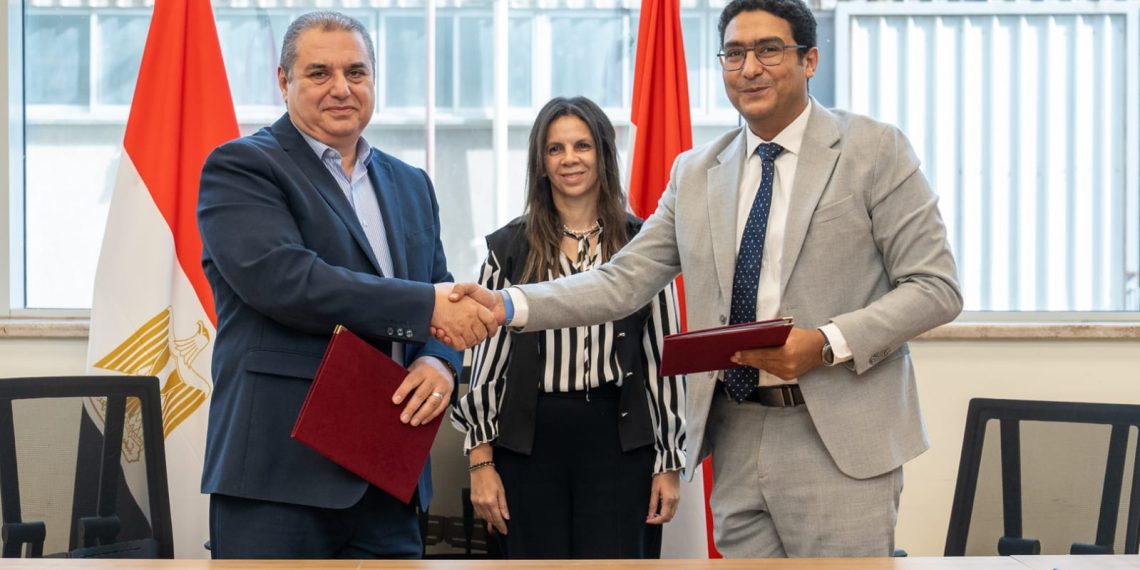 «المواصفات والجودة» توقع بروتوكول تعاون مع «PhotonX» لدعم الصناعة المصرية