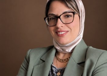 رضياء سعد تكتب: الذكاء الاصطناعي يهدد الموارد المائية.. هل تدفع أمريكا ثمن السباق التكنولوجي؟