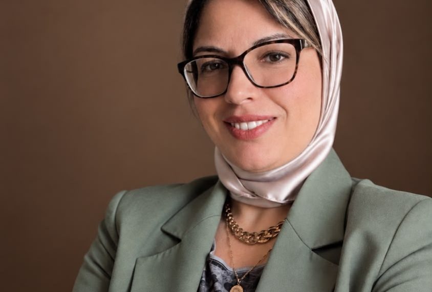 رضياء سعد تكتب: الذكاء الاصطناعي يهدد الموارد المائية.. هل تدفع أمريكا ثمن السباق التكنولوجي؟